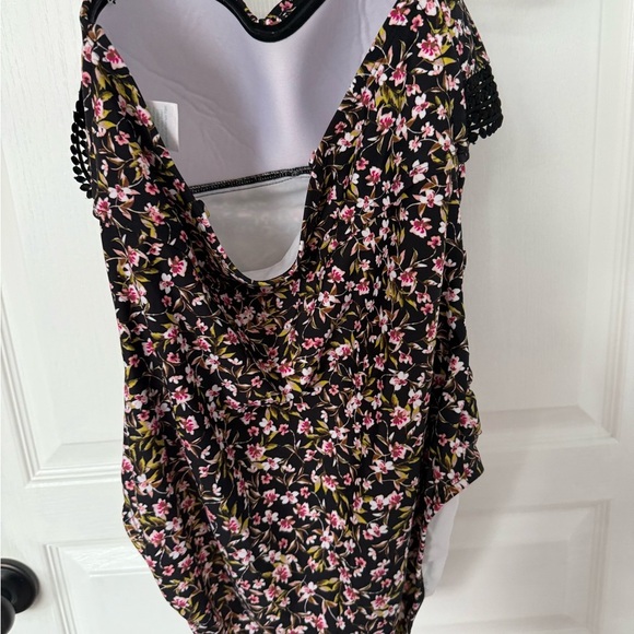Kona Sol Black and Pink Floral One Piece Swimsuit - Picture 4 of 5